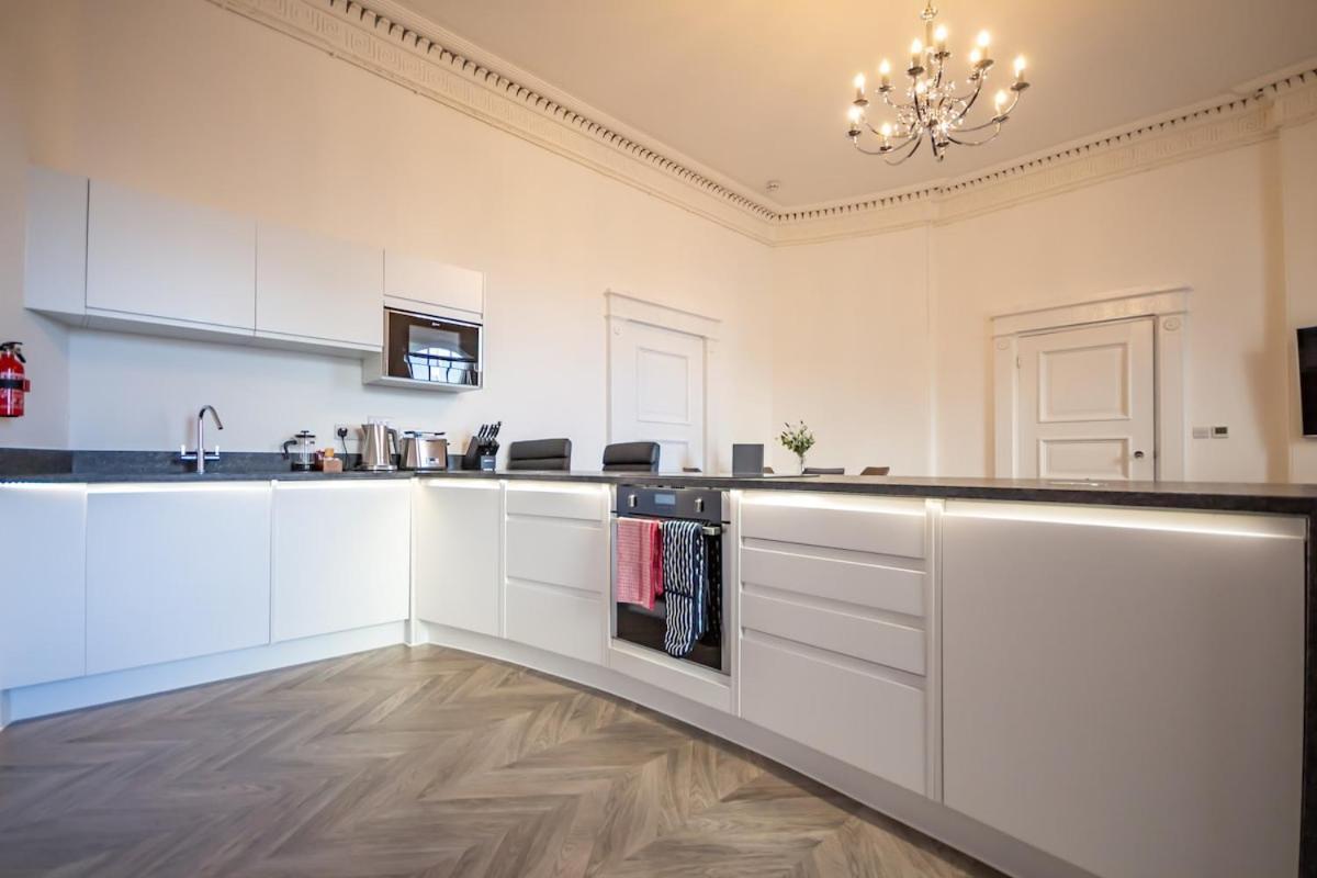 Luxury 1 Bedroom Ground Floor